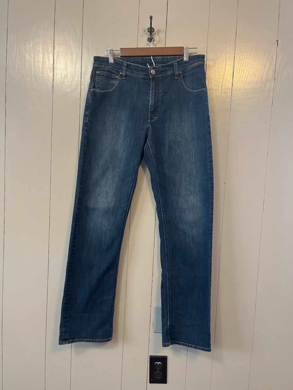 Marmot Straight Jeans Men's 32x31 Blue Dark Wash Denim Cotton Regular Fit